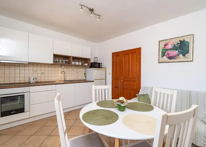 Burum - With Beautiful View 3 *