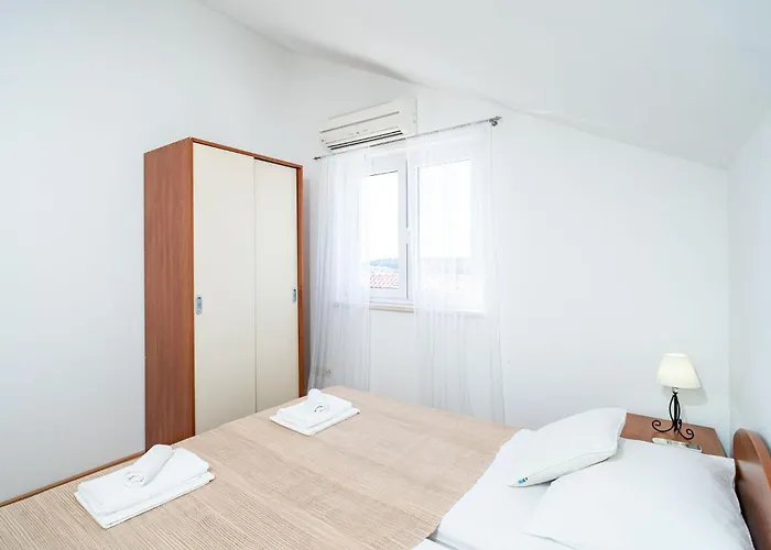 Burum - With Beautiful View 3 *