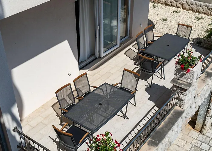 Burum - With Beautiful View 3 *