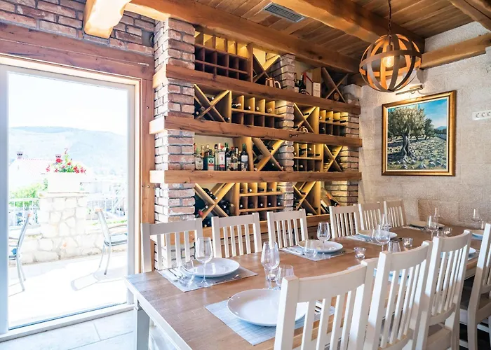 Burum - With Beautiful View 3 Daire Dubrovnik