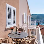Burum - With Beautiful View 3 * Dubrovnik