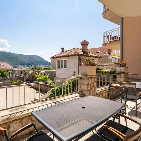 Burum - With Beautiful View 3 Apartment *