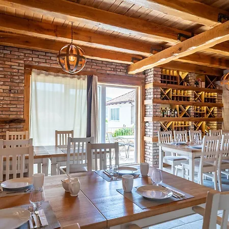 Burum - With Beautiful View 3 * Dubrovnik