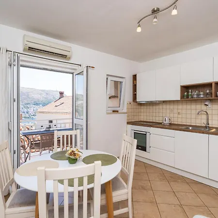 Apartman Burum - With Beautiful View 3 *