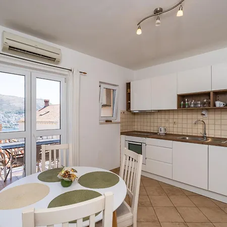Burum - With Beautiful View 3 דוברובניק