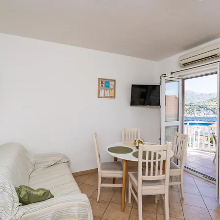 Burum - With Beautiful View 3 Apartman Dubrovnik