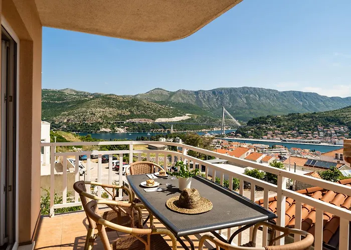 Apartment Burum - With Beautiful View 3