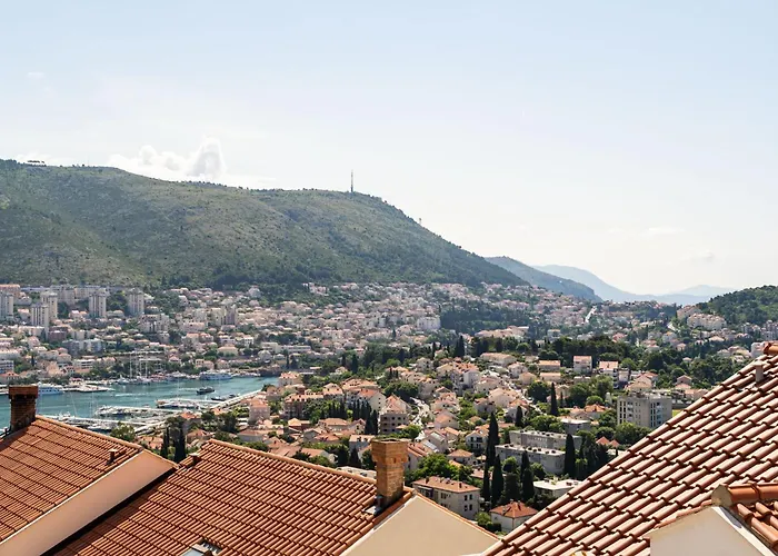 Apartment Burum - With Beautiful View 3 *