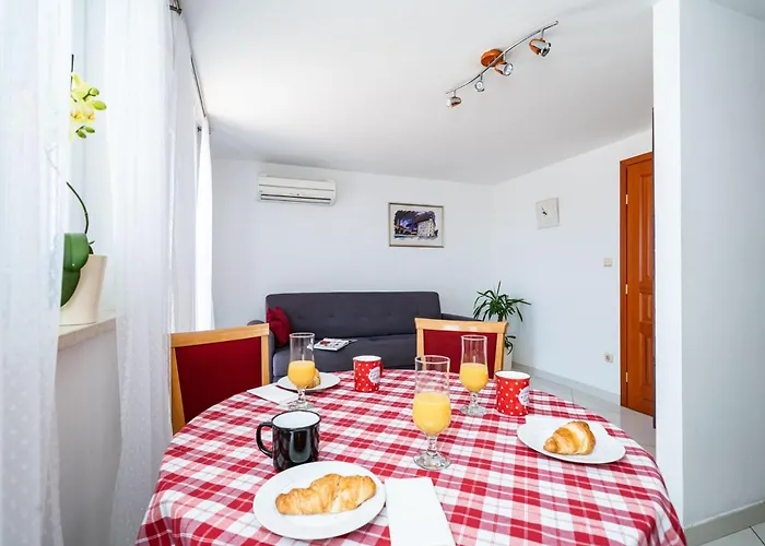 Burum - With Beautiful View 3 *