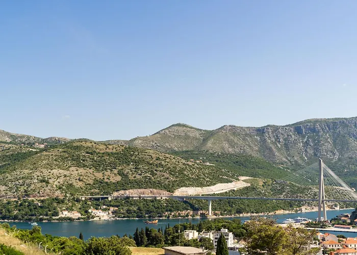 Burum - With Beautiful View 3 *