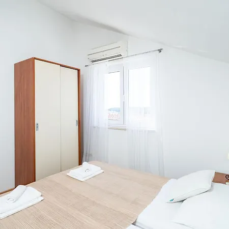 Burum - With Beautiful View 3 *