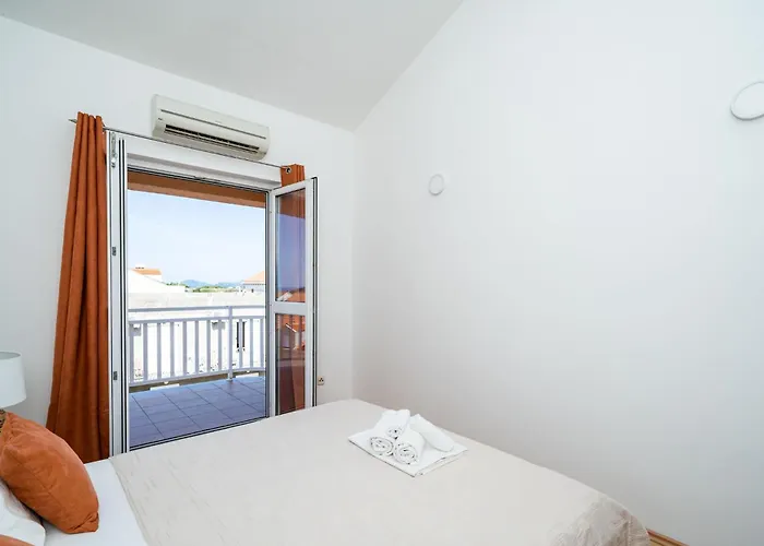 Burum - With Beautiful View 3 Апартаменты *